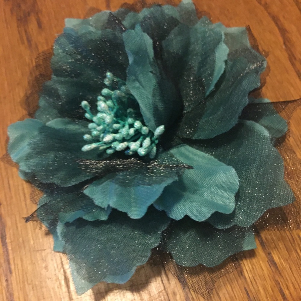 Retro handmade hair flower